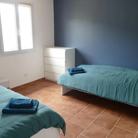 Maison Au Calme Climatisee Avec Jardin A - Provence Villa *