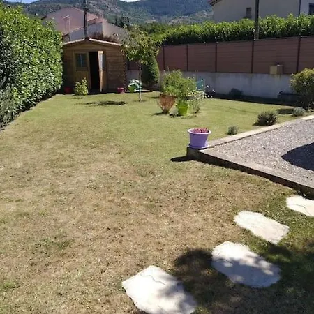 Maison Au Calme Climatisee Avec Jardin A - Provence